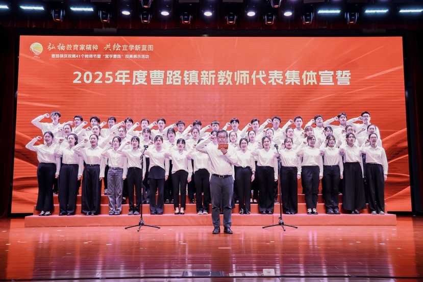玩家攻略推荐“微信里面拼三张房卡从哪里购买”房卡购买方式解说