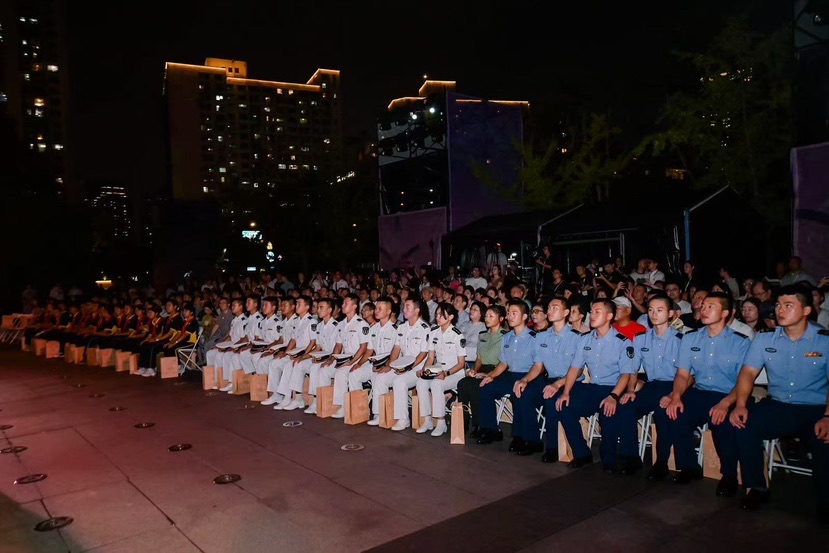 给大家讲解“炸 金花好友房卡怎么开建房模式”详细如何建房间教程