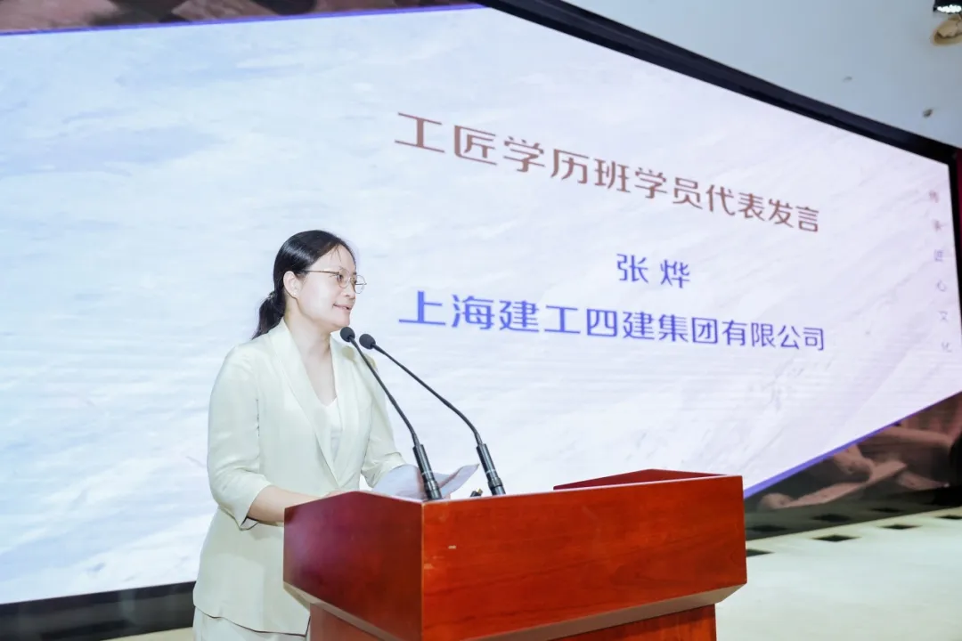 玩家科普“微信炸 金花房卡找谁买”详细创建房间方法